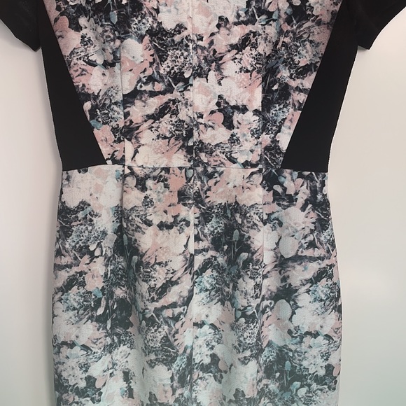 Club Monaco 00 Dress - mini, floral print - Picture 3 of 4